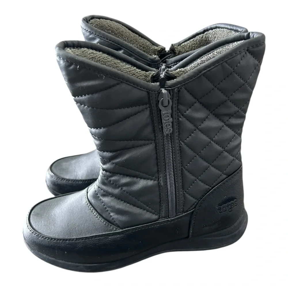 totes waterproof insulated