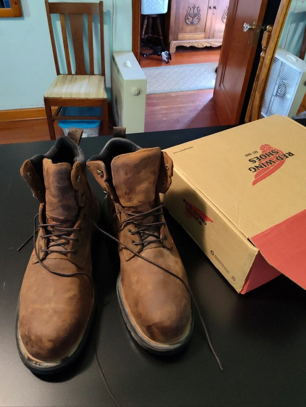 Redwing Size 14EE Brown Leather Men’s Work Boots