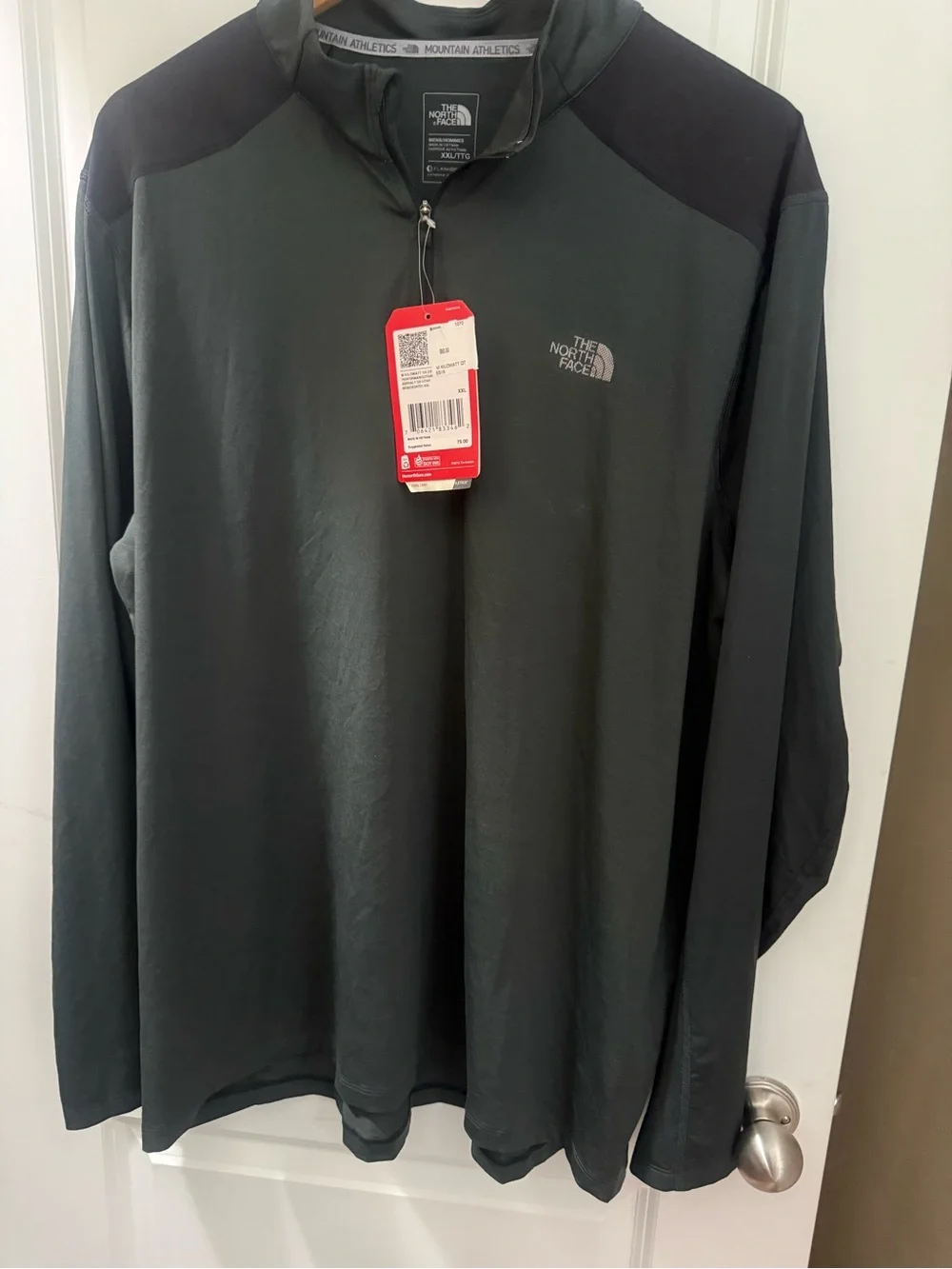 The North Face Black Men's Zip Pullover