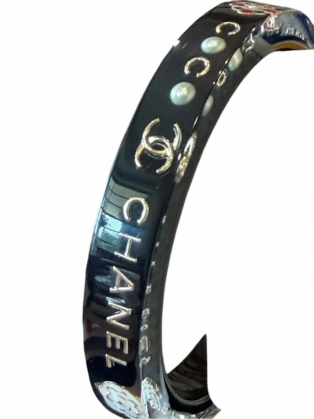 CHANEL polished black