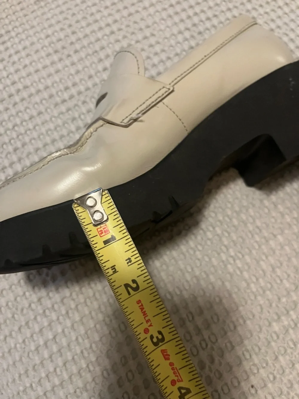Camper dark cream