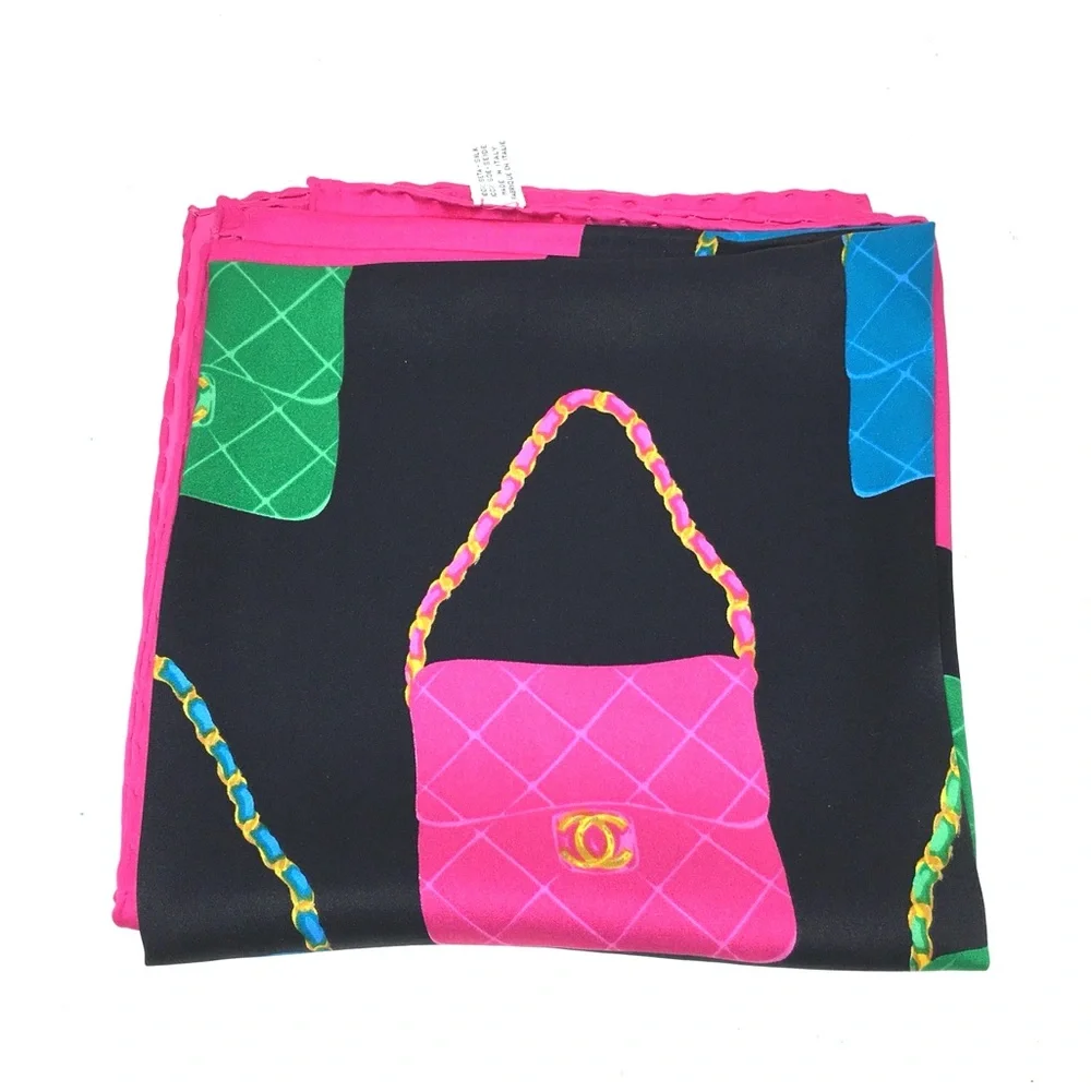 CHANEL authentic scarf
