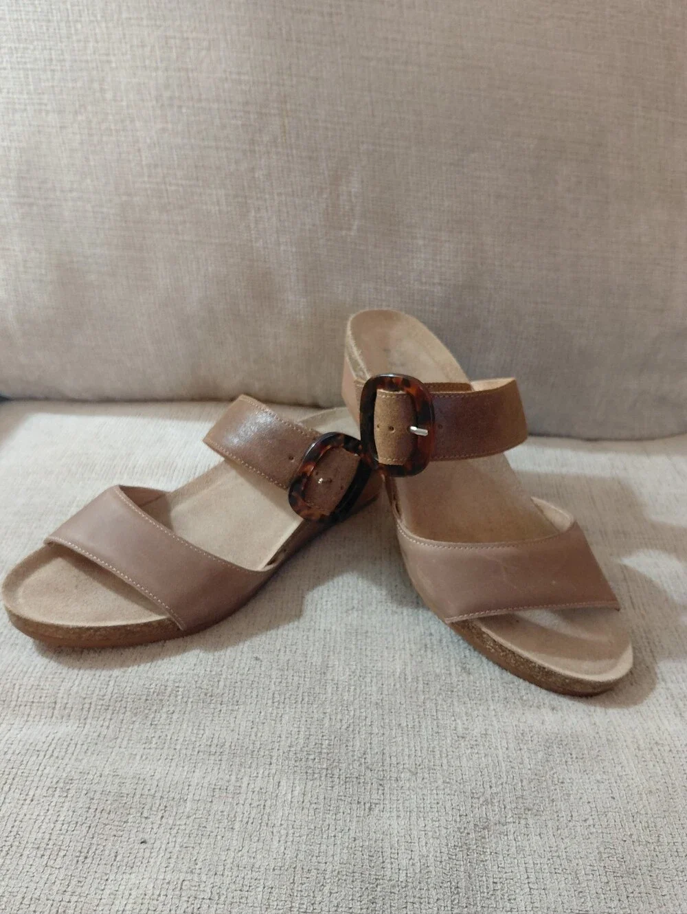 Naot comfortable suede