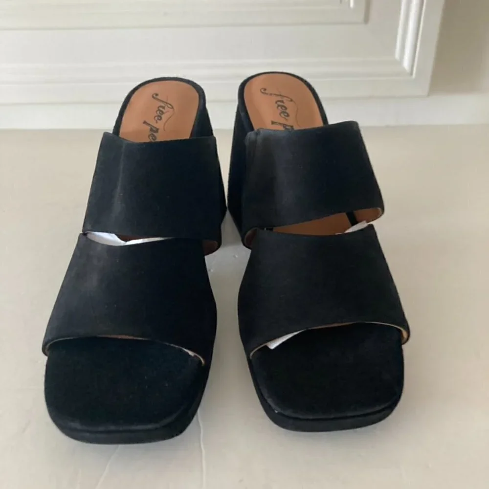 Free People everywhere sandals love
