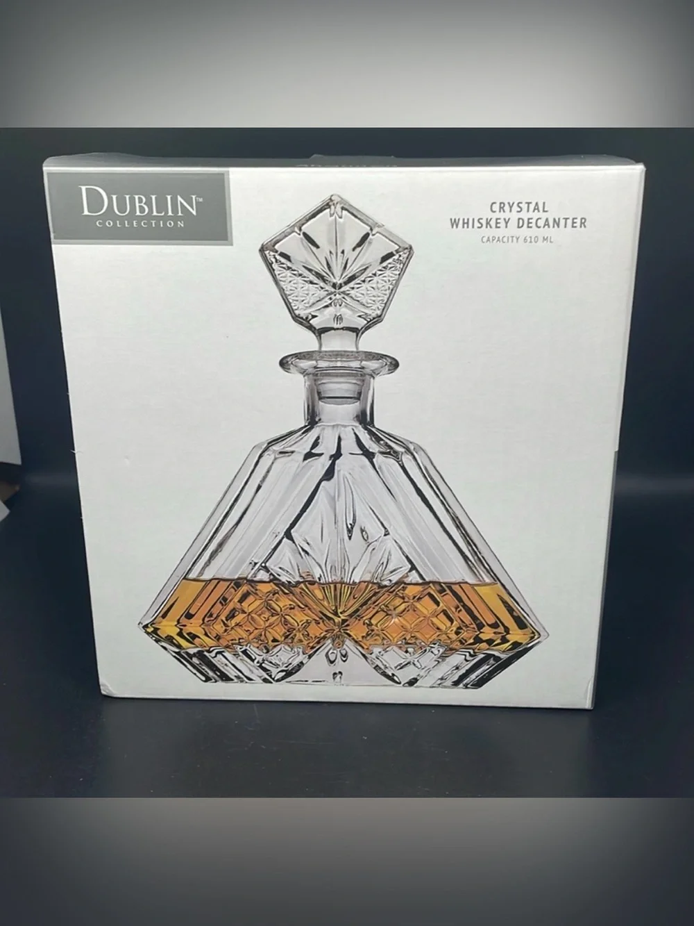 NWT Shannon by Godinger Dublin Collection Crystal Whiskey Decanter 610ml