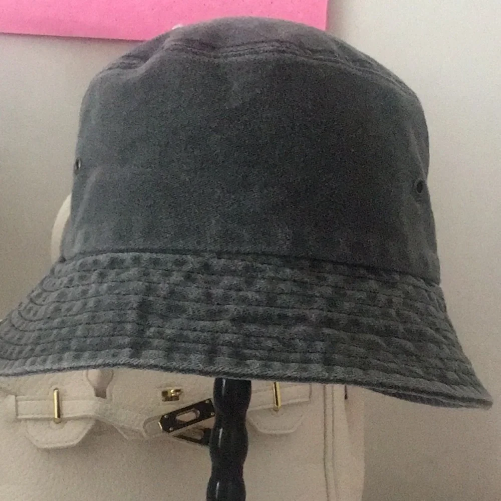 N/A lightweight cotton