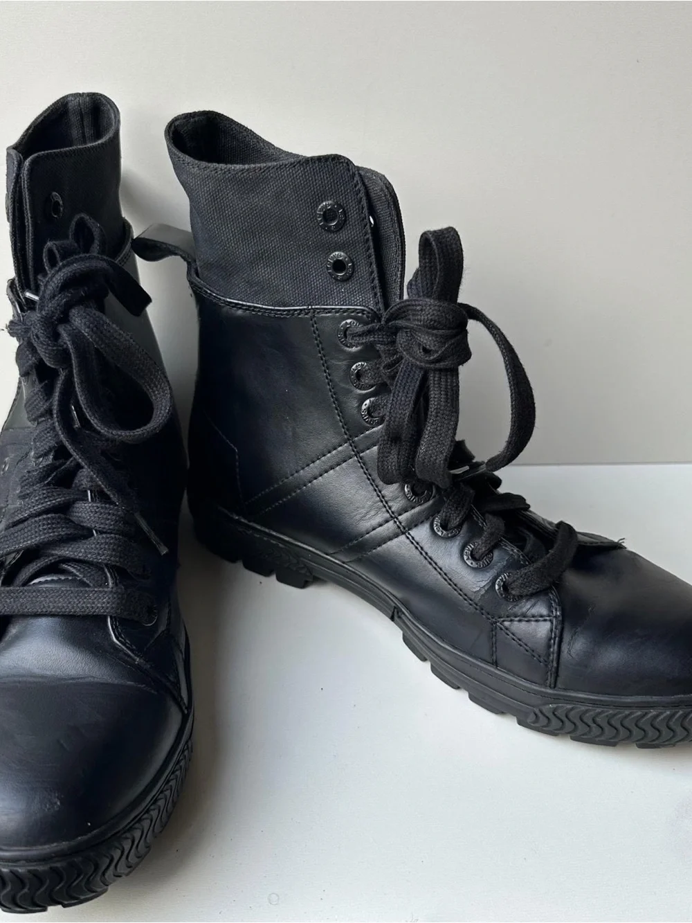 Levis durable high