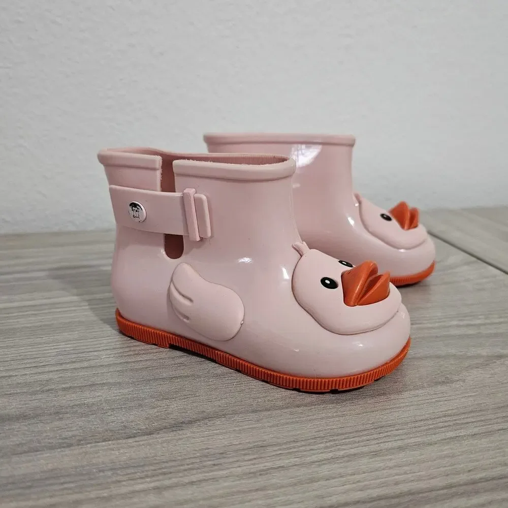 Mini Melissa fair preowned
