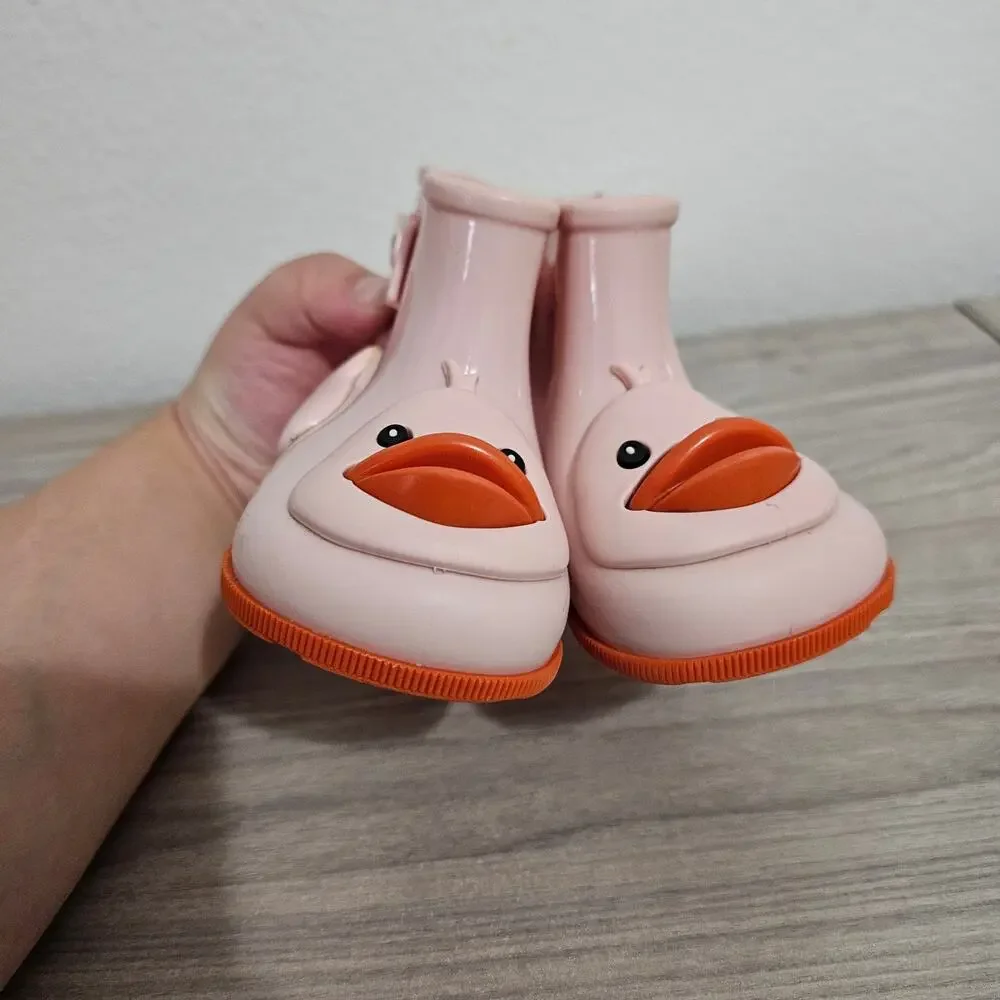 Mini Melissa fair preowned
