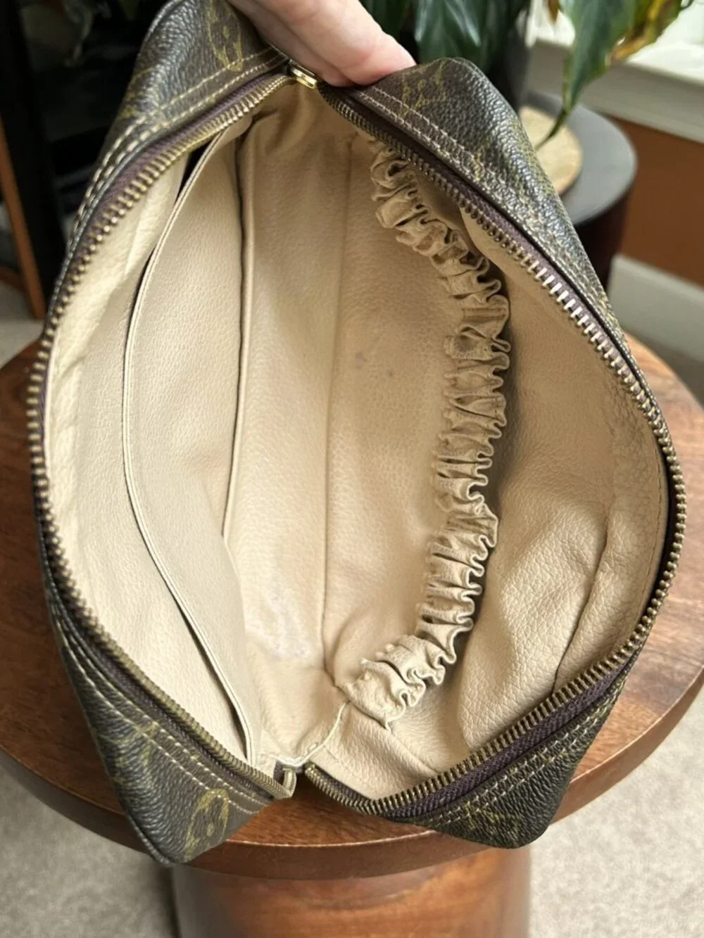 LOUIS VUITTON Monogram Trousse Toilette Pouch 23, Cosmetic Pouch