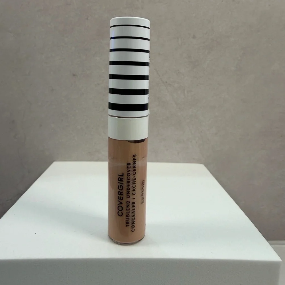 🩷5/$10🩷 COVERGIRL Trueblend Undercover Concealer - Warm Beige
