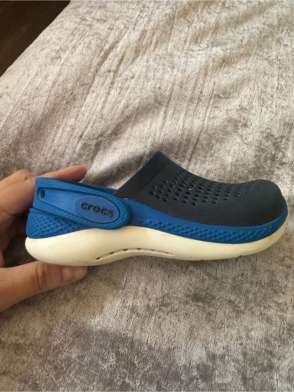 CROCS bright play