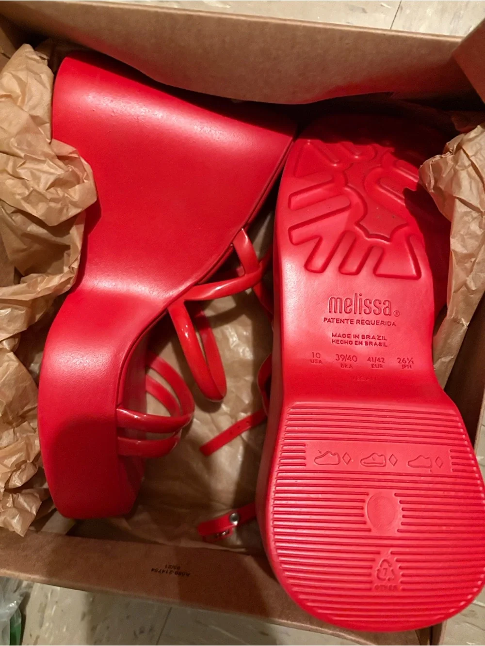 N/A bold red