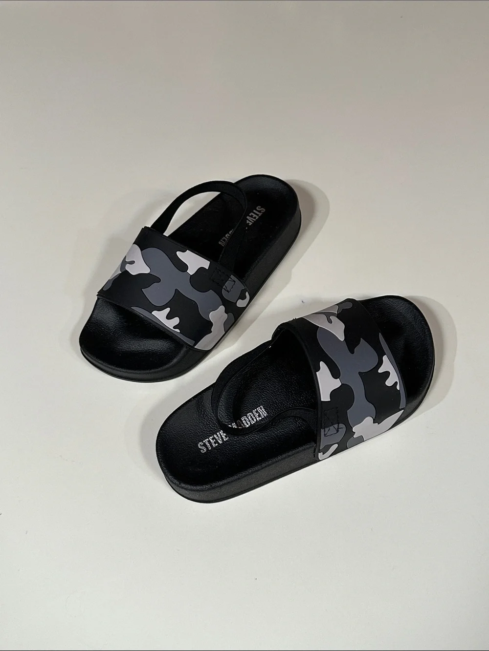Steve Madden Kids' Camouflage Print Slide Sandals