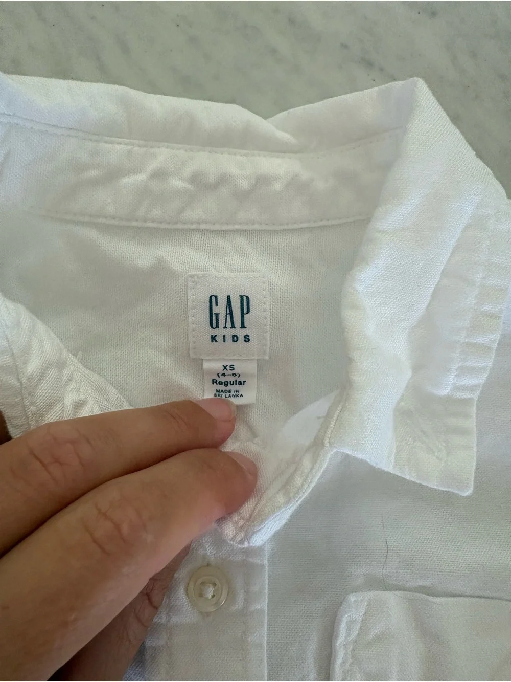 GAP classic white