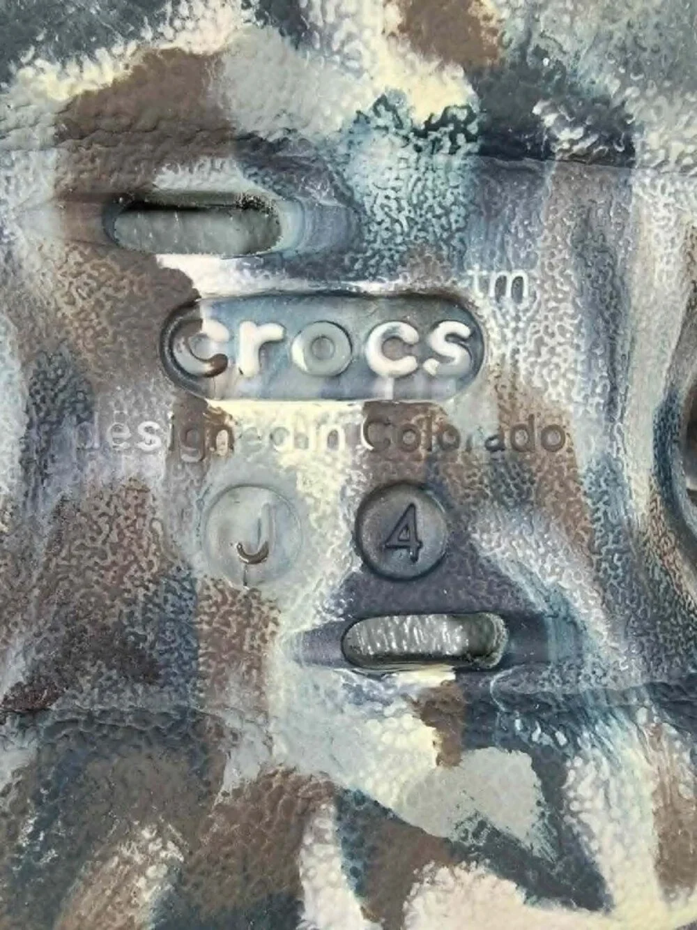 CROCS echo clog