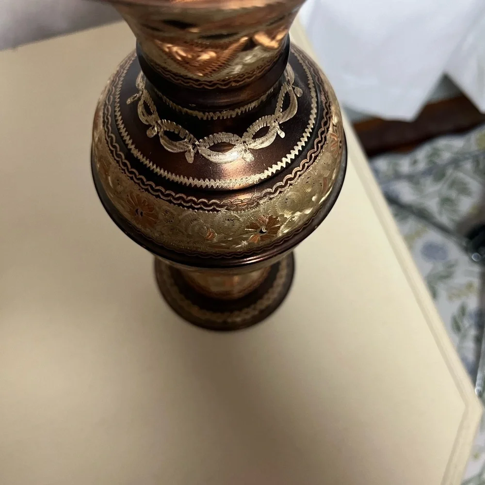 N/A this vase