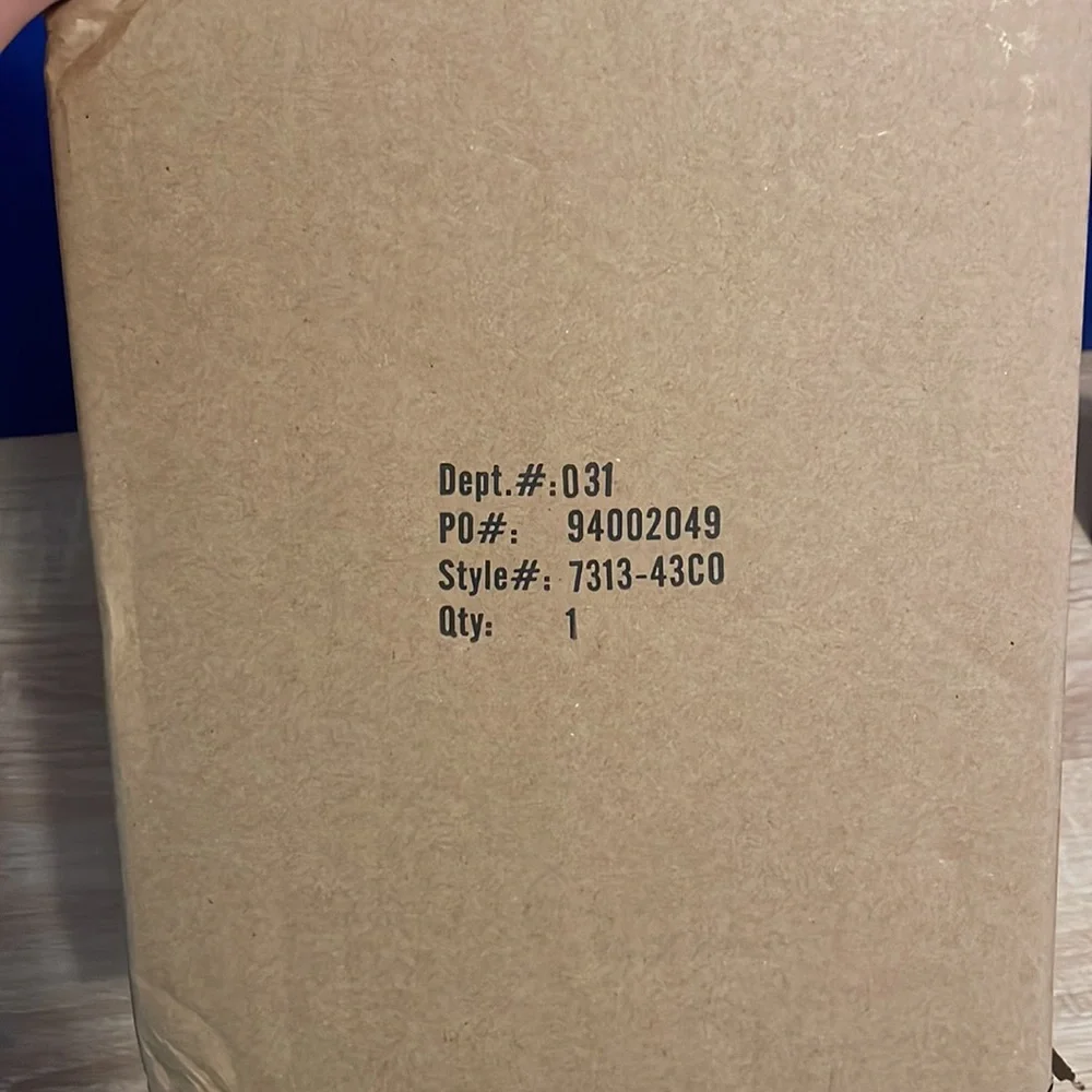 Rae Dunn new box