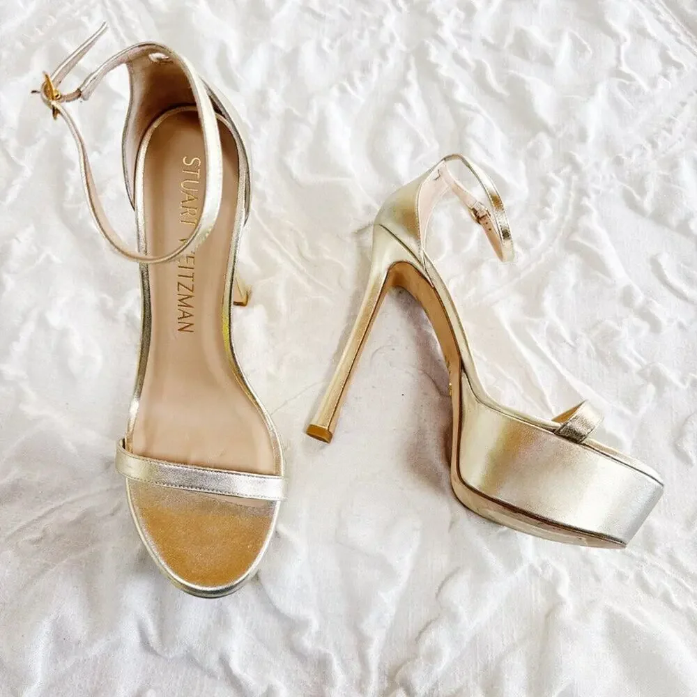 Stuart Weitzman insole closure ankle