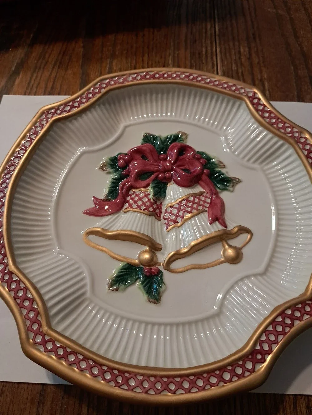 Fitz and Floyd Essentials Christmas Bells Plate Gold Trim 8.5