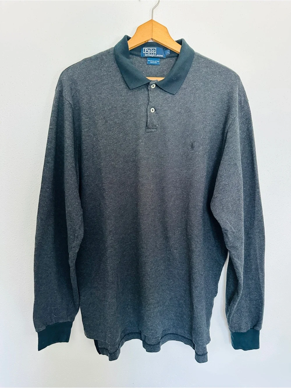 Polo Ralph Lauren Men’s Gray Long Sleeve Polo Shirt Size Large Great Condition