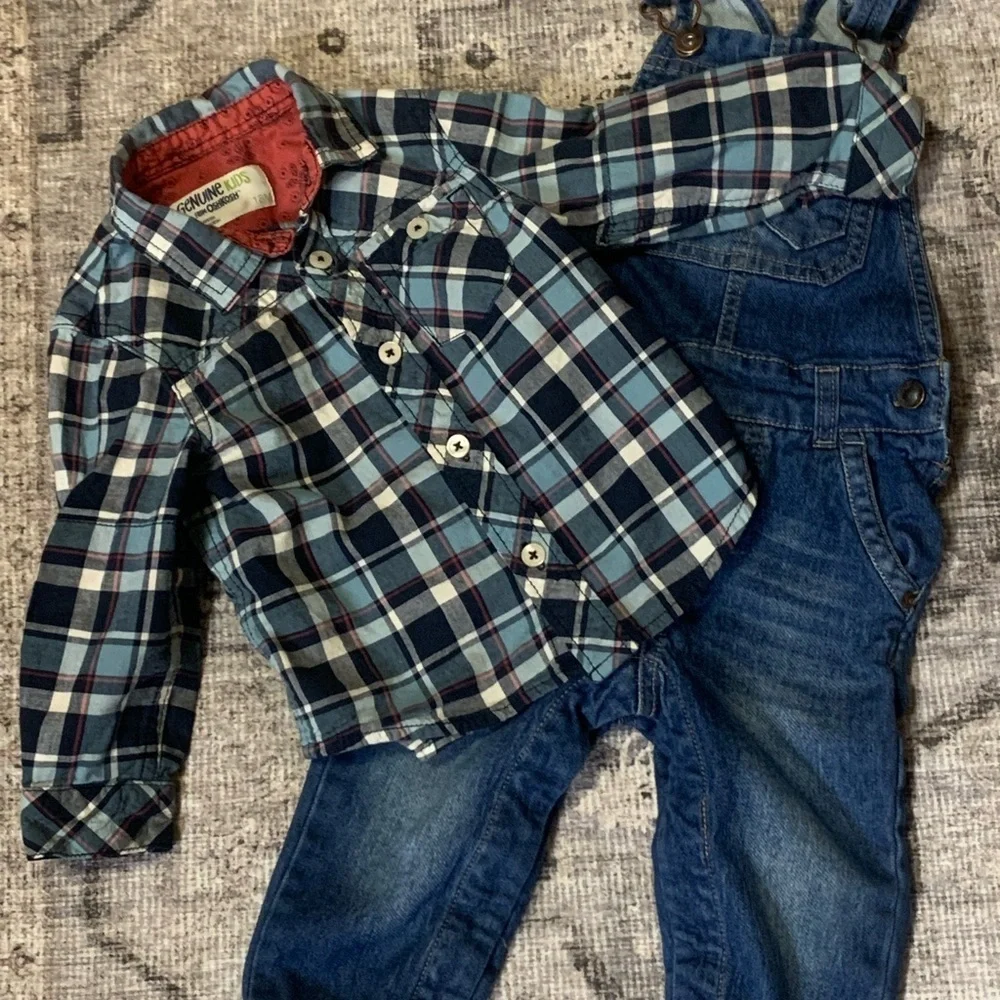 💙 Vintage 18M Denim Overalls & Plaid Shirt Set – Retro Baby Outfit 💙