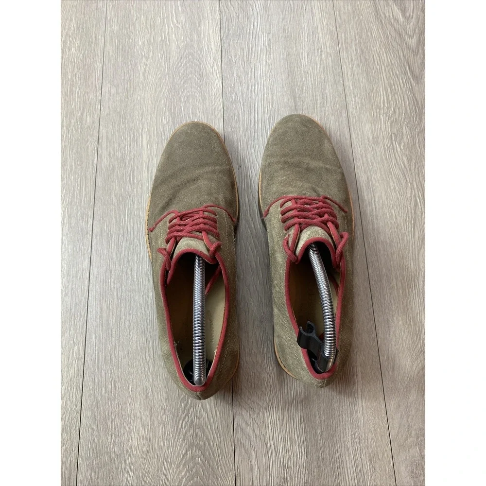 Sebago men preowned