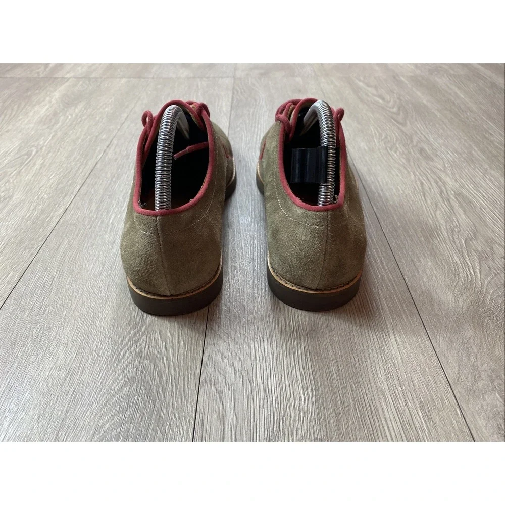 Sebago men preowned