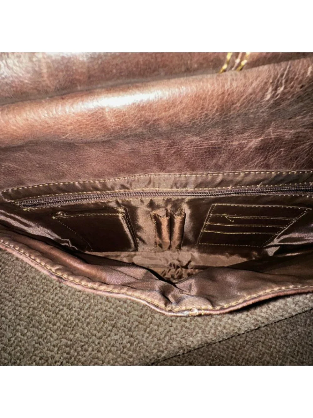 Wilsons Leather brand wilsons