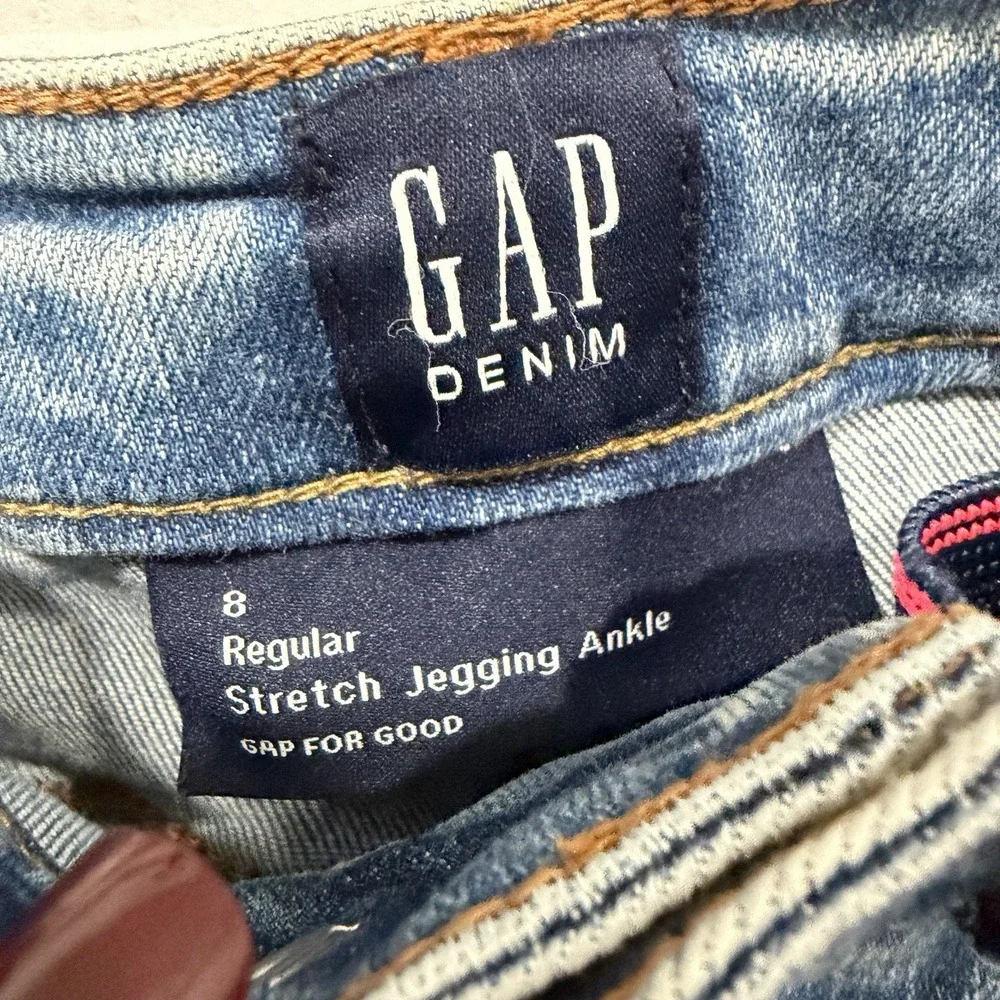 GAP these girls