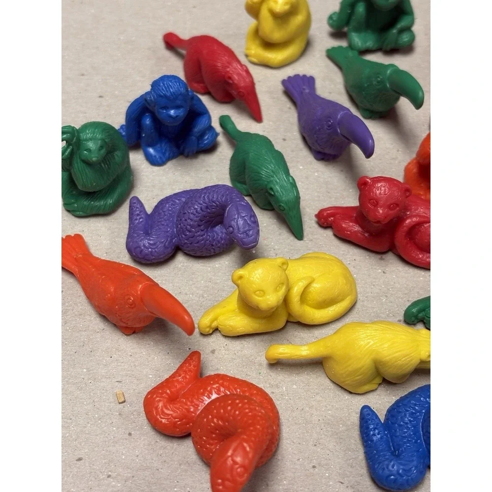 VTG Lot Of 25 Rubber Mini Safari Animal Figures Counters Math Manipulatives