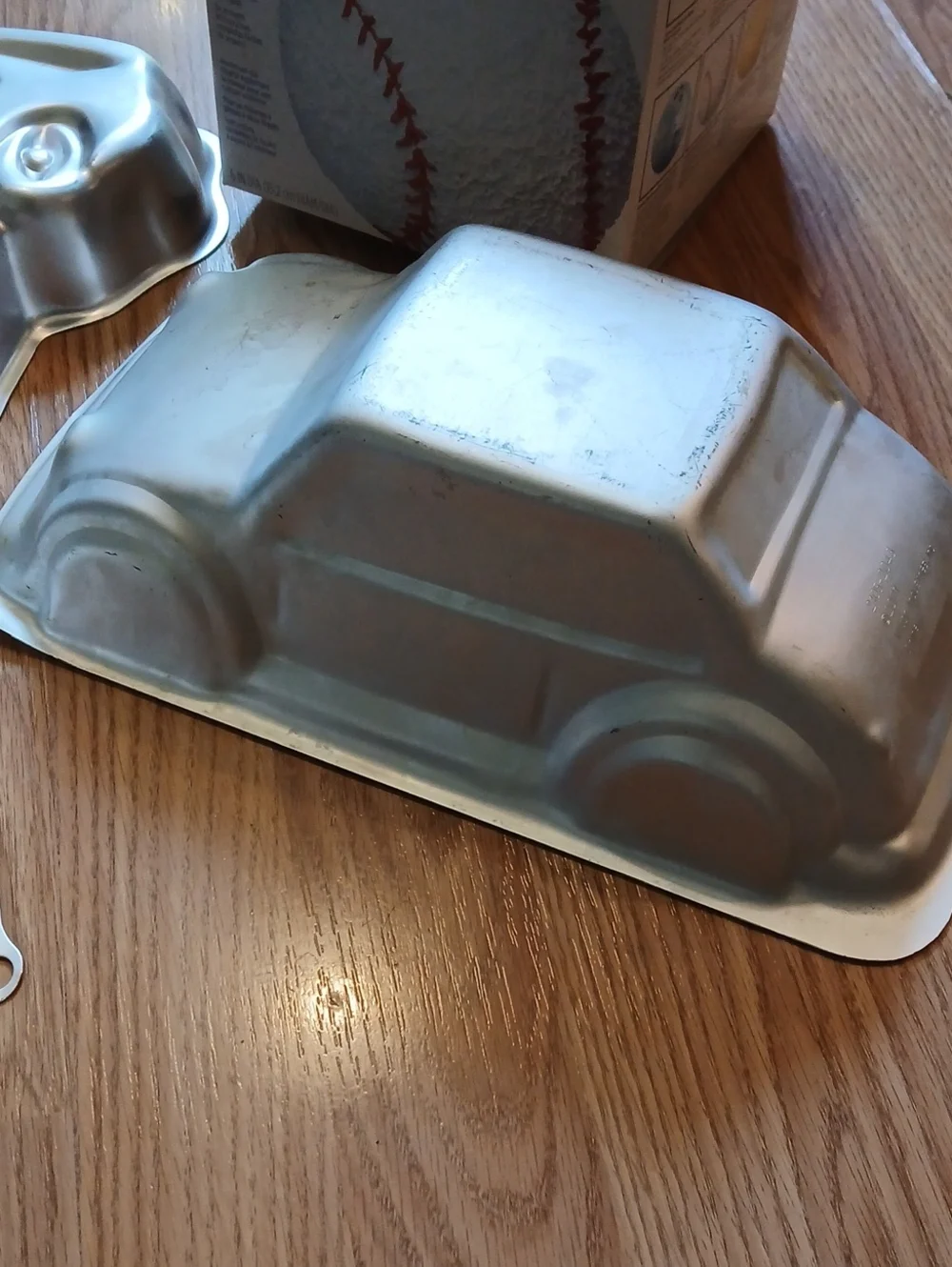 Wilton cake pans