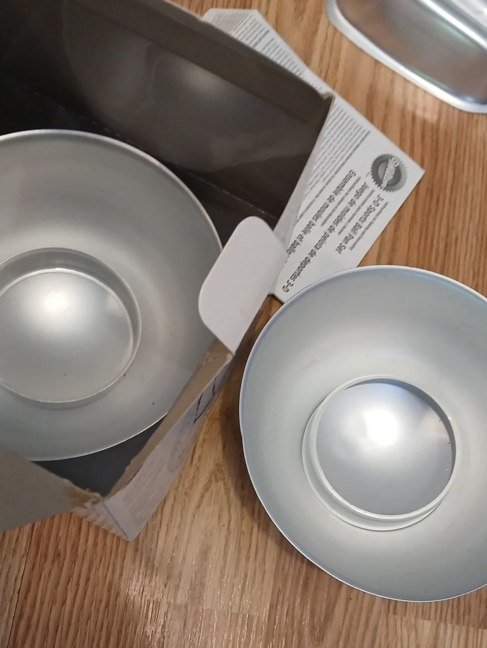 Wilton cake pans