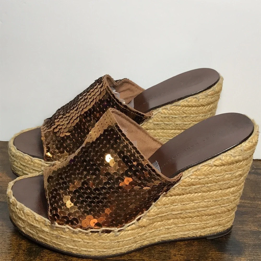 Marc Jacobs marc by