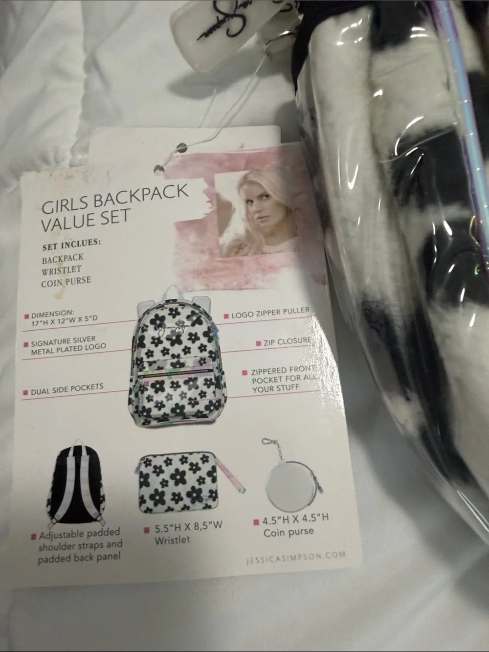 Jessica Simpson cute mini
