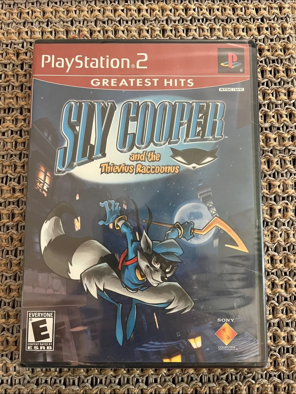 Sony PlayStation 2 Sly Cooper Greatest Hits – Blue and Red Artwork