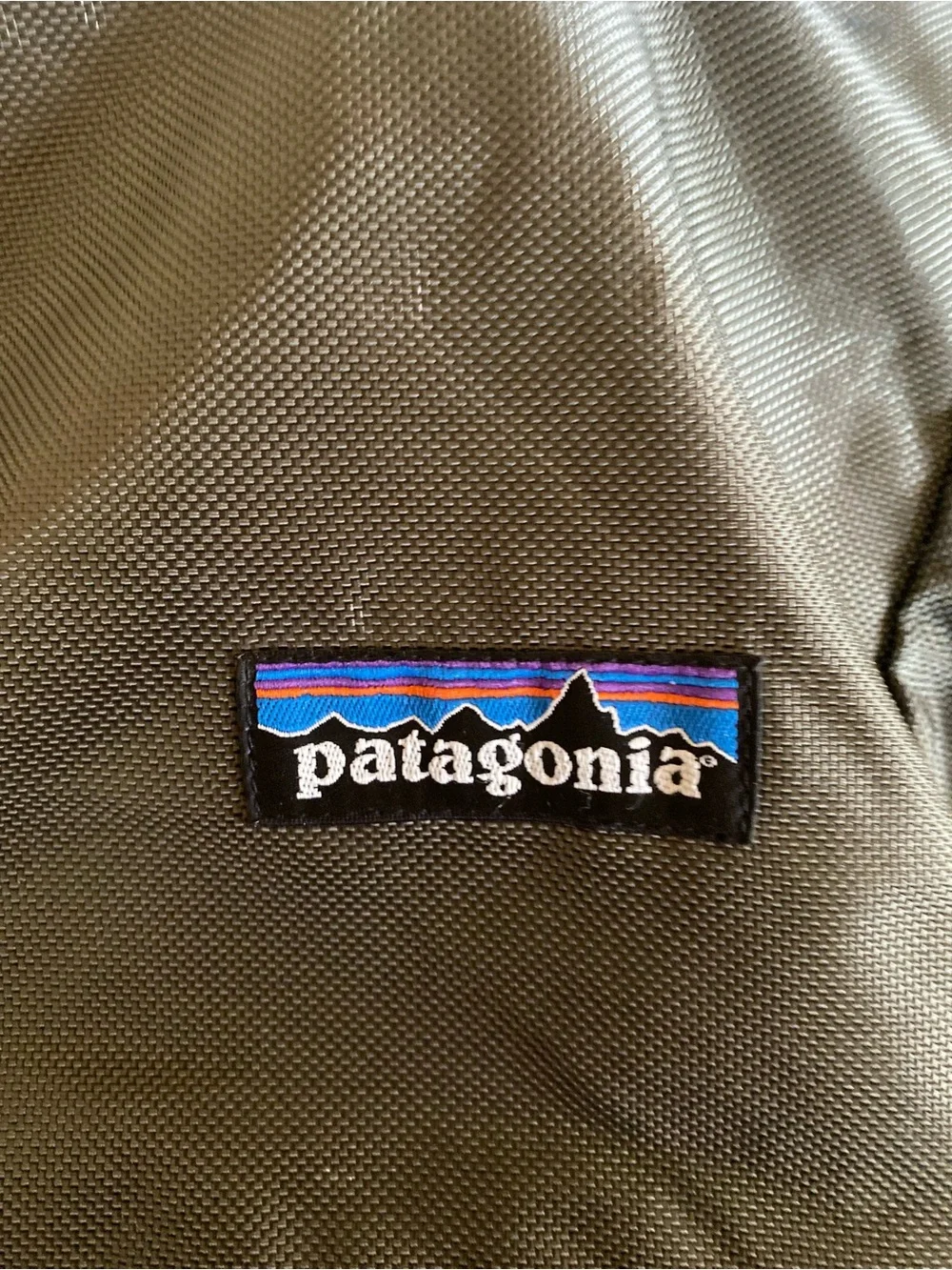 Patagonia sleek black