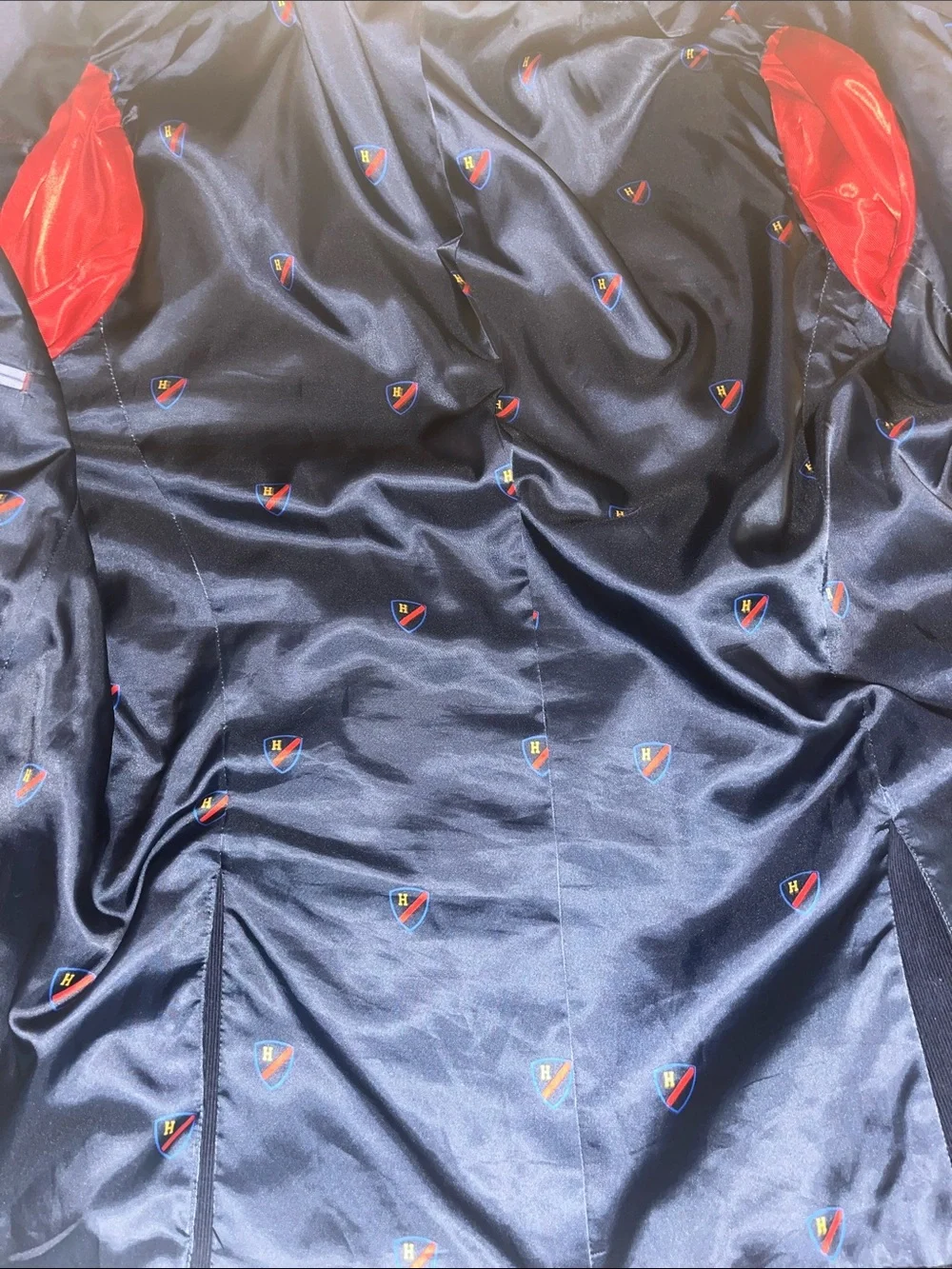 Tommy Hilfiger 20” casual