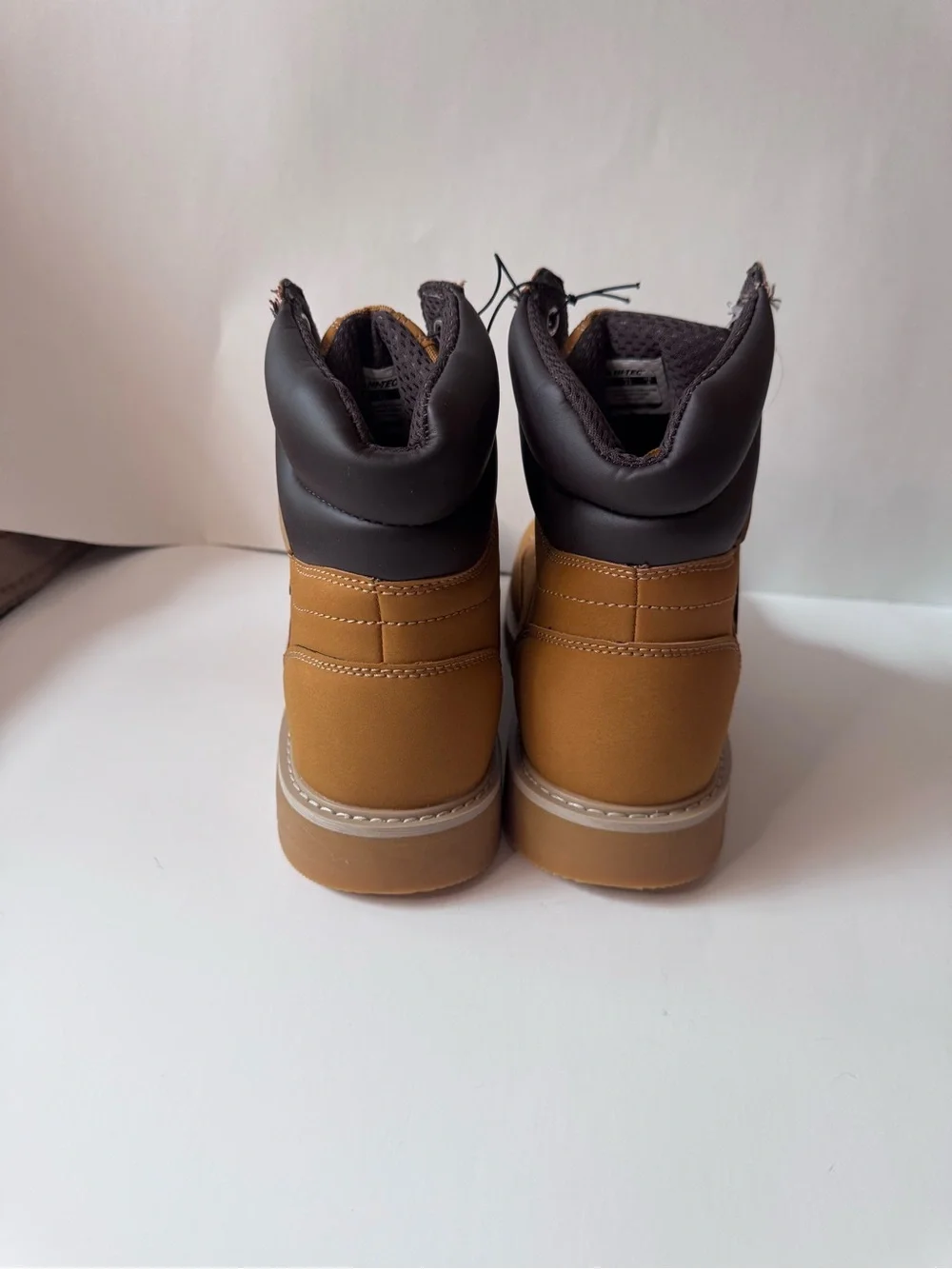 Hi-Tec hi tec