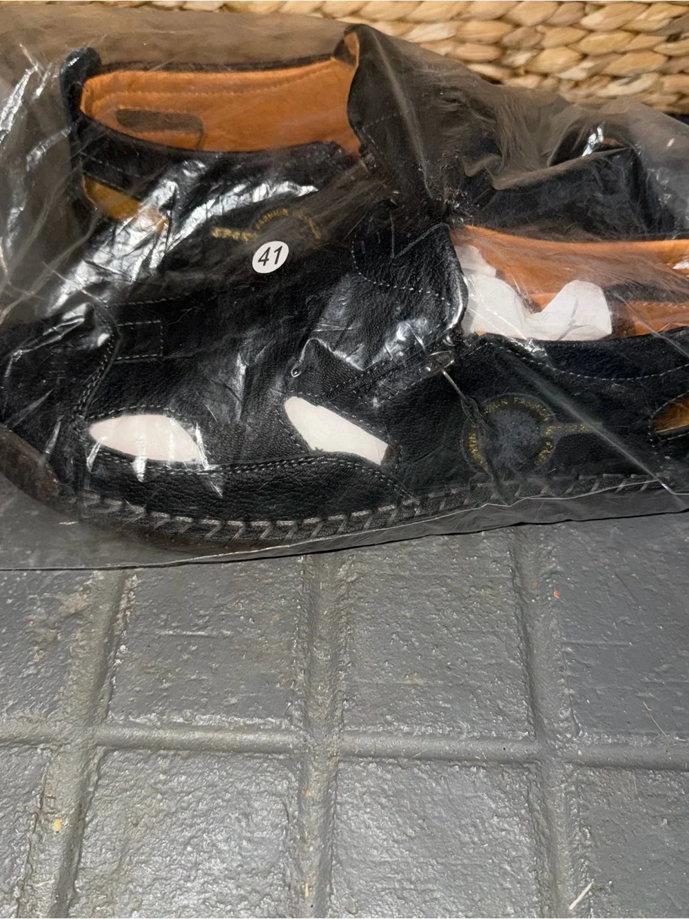 N/A men’s leather