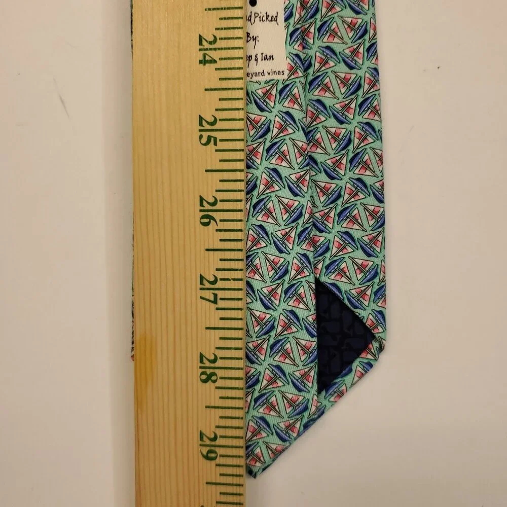 Vineyard Vines please see