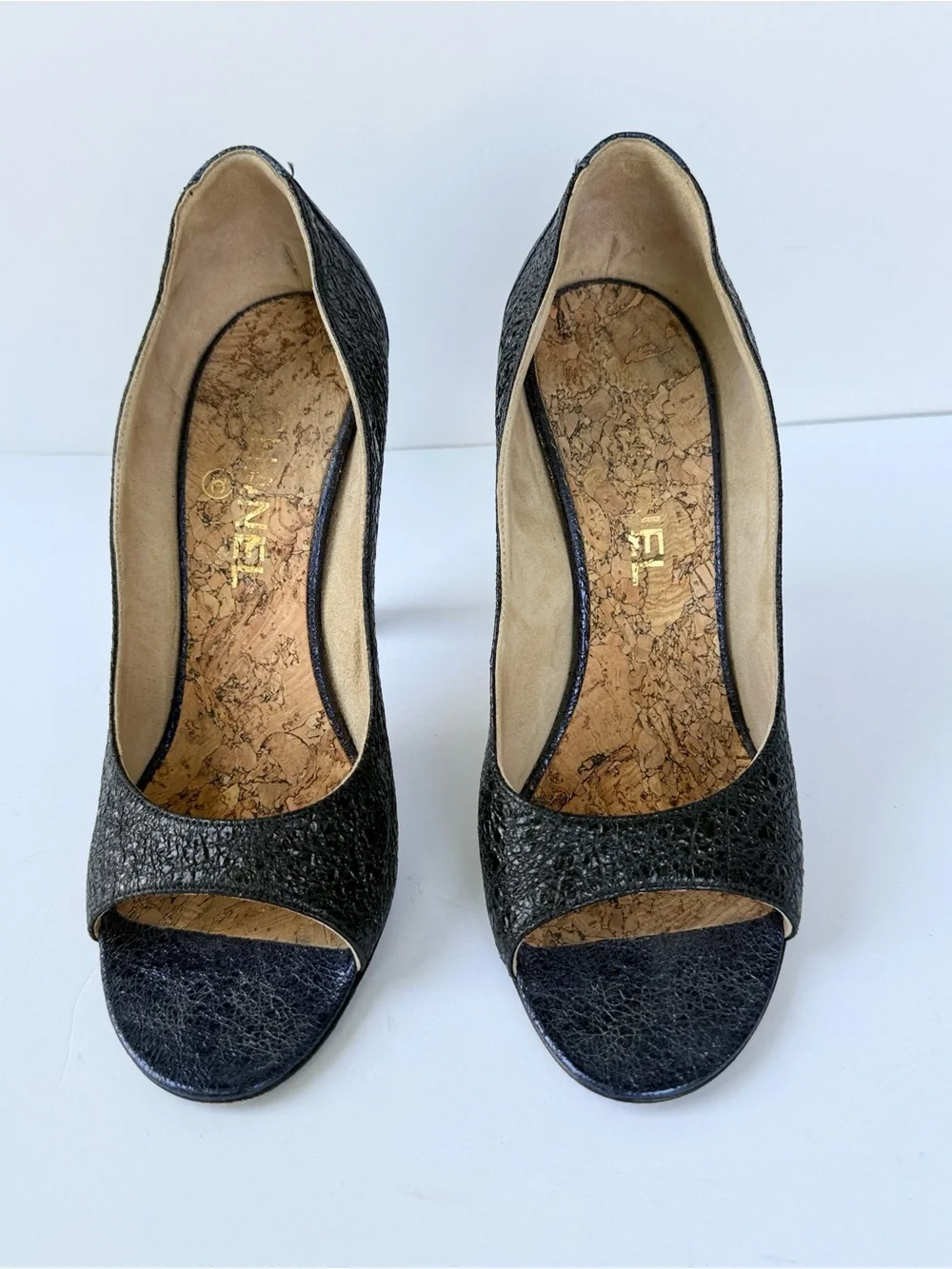 CHANEL Metallic Navy & Black Textured Peep-Toe Pumps Interlocking Gold CC Size 8