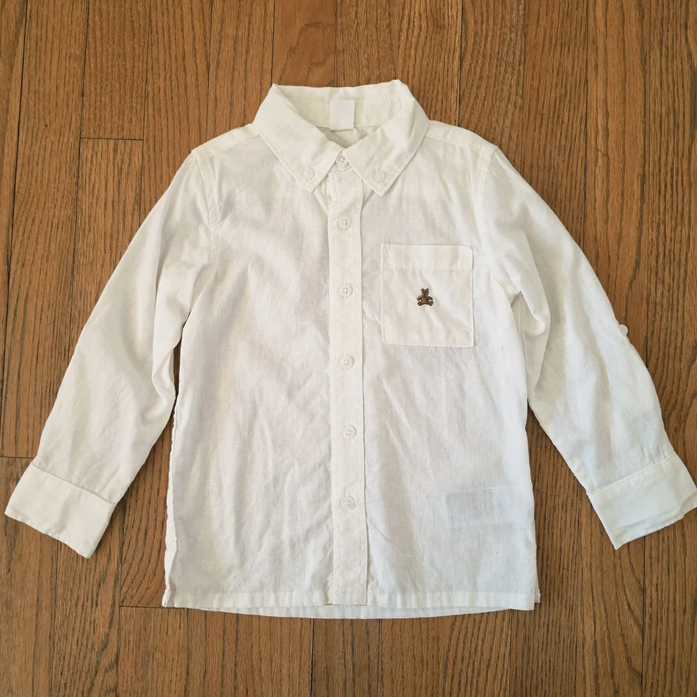 GAP Classic White Button-Down Shirt And Beige Pants Boys Size 4