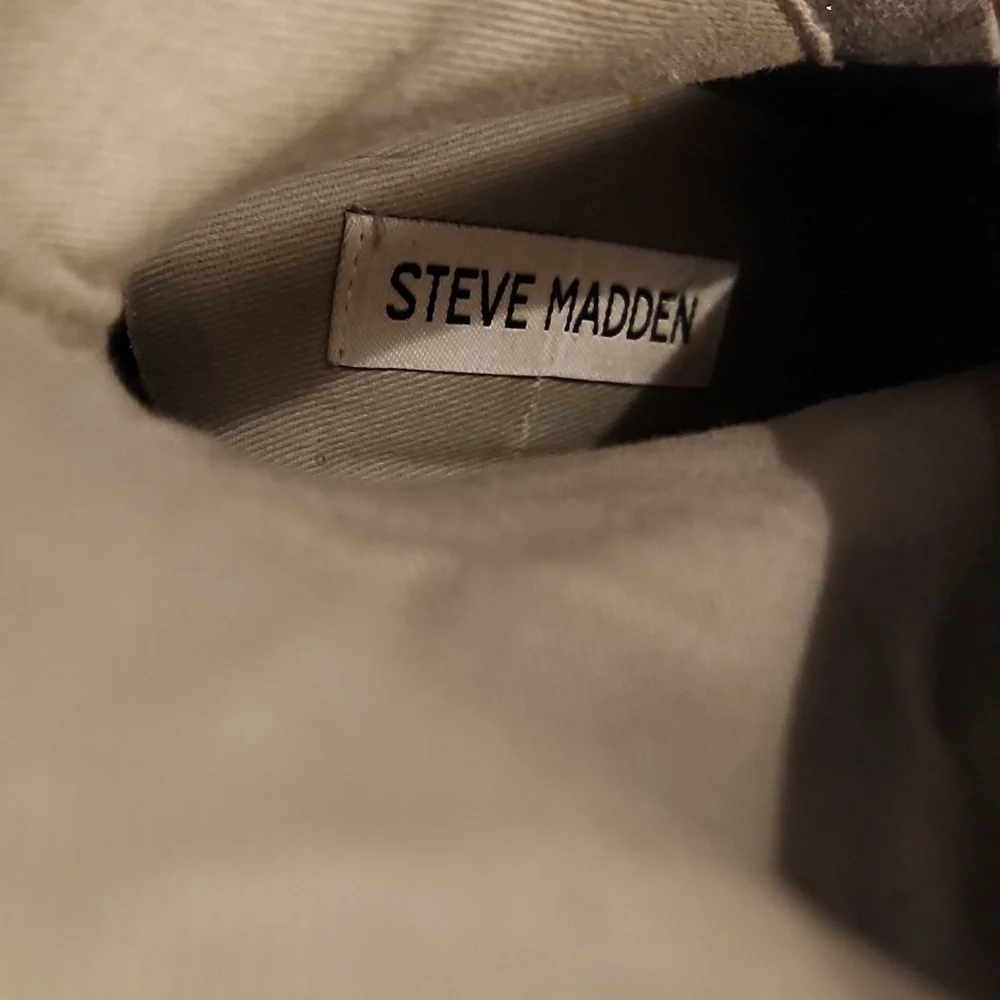 Steve Madden beautiful steve