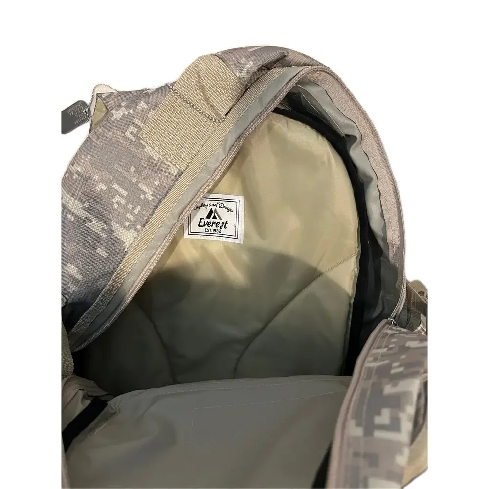Everest Sand Camo 24L Backpack