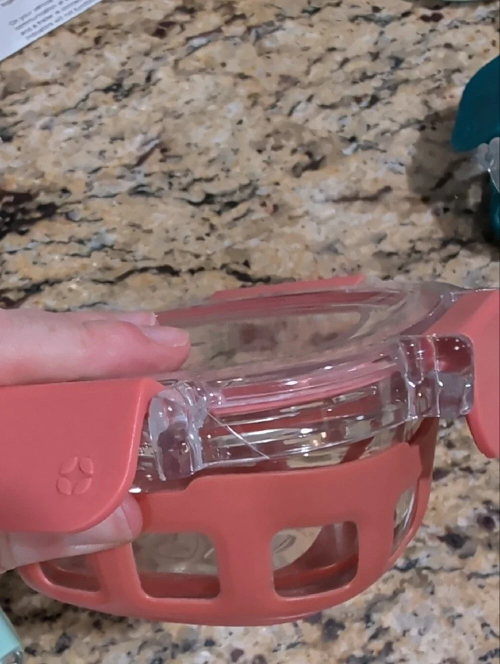 Ello versatile glass