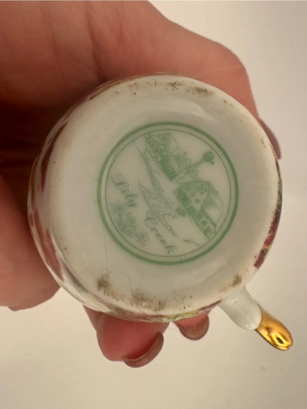 Lily Creek delicate vintage