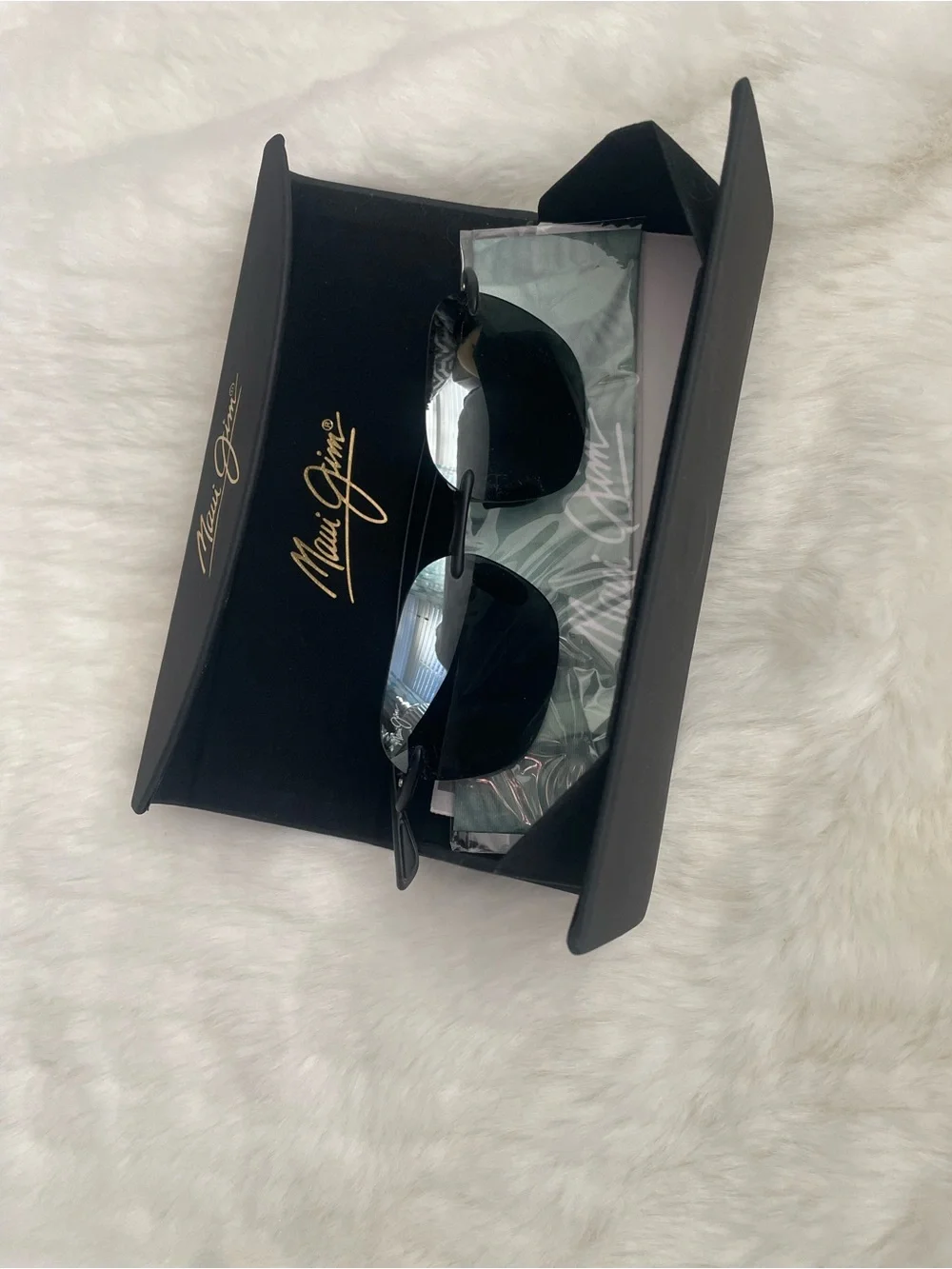 Maui Jim temples frame gradient