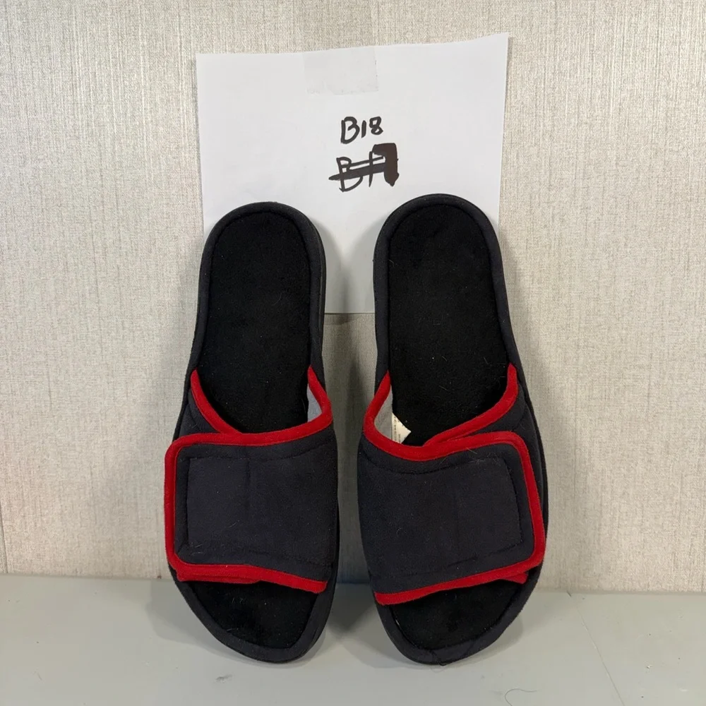 N/A dearfoam slippers
