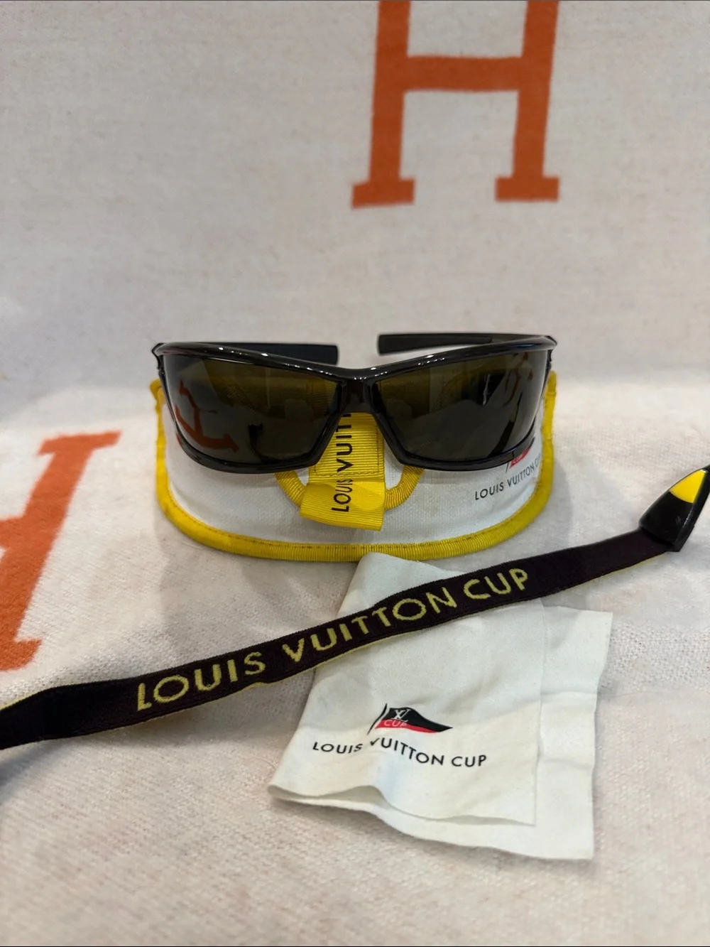 Louis Vuitton louis 2006 matching